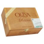 Oliva Connecticut Reserve Petit Corona
