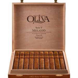 Oliva Serie V Melanio Churchill