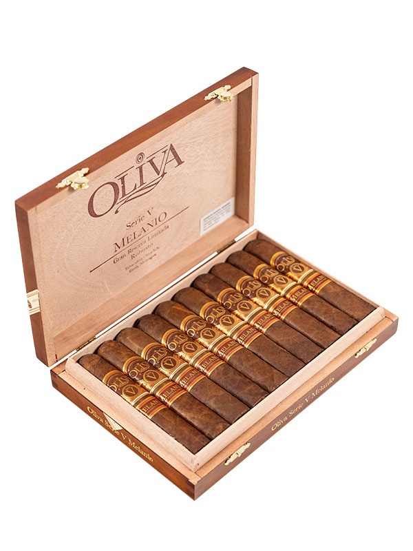 Oliva Serie V Melanio Robusto
