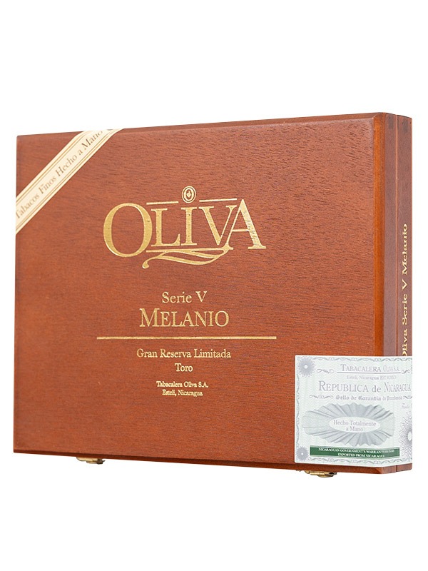 Oliva Serie V Melanio Toro