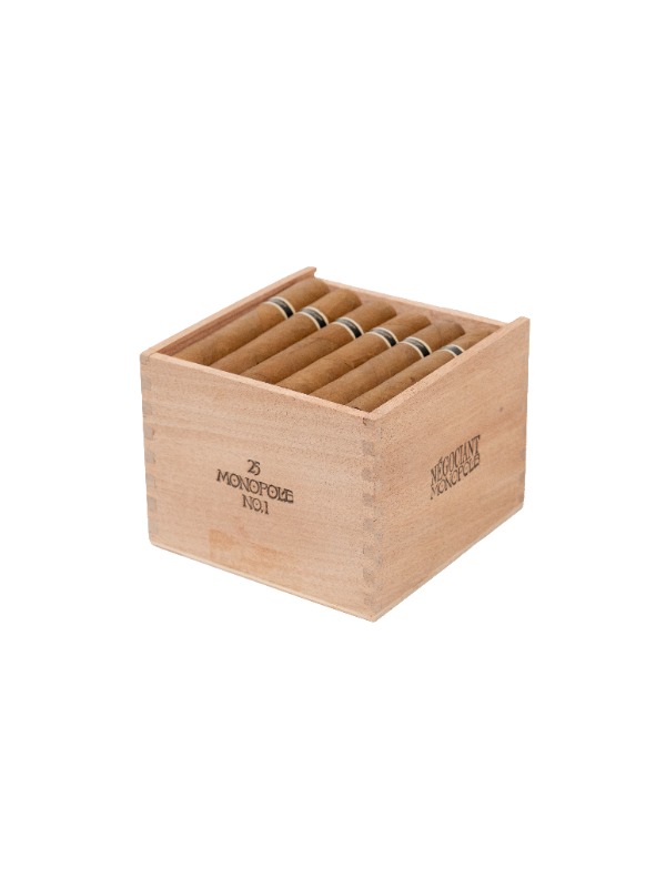 Tatuaje Negociant Monopole No. 1 Robusto