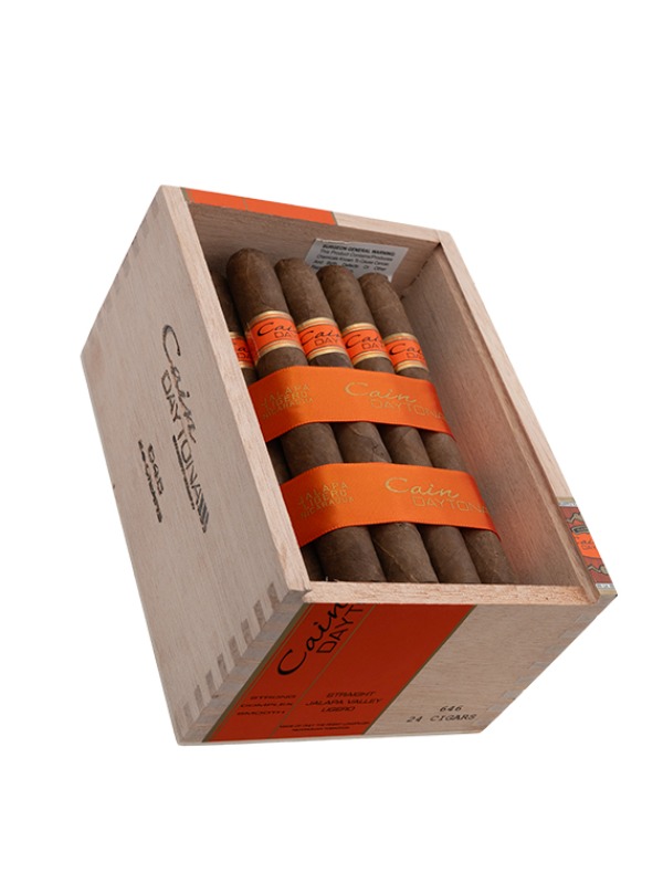 Oliva Cain Daytona 646 Corona