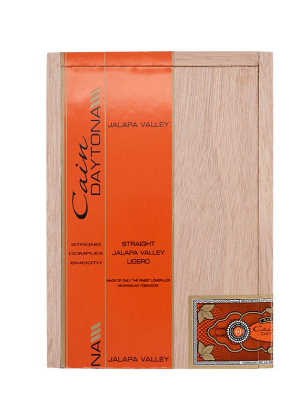 Oliva Cain Daytona 646 Corona
