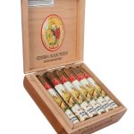 Romeo y Julieta Vintage Corona Tubo Gift Set